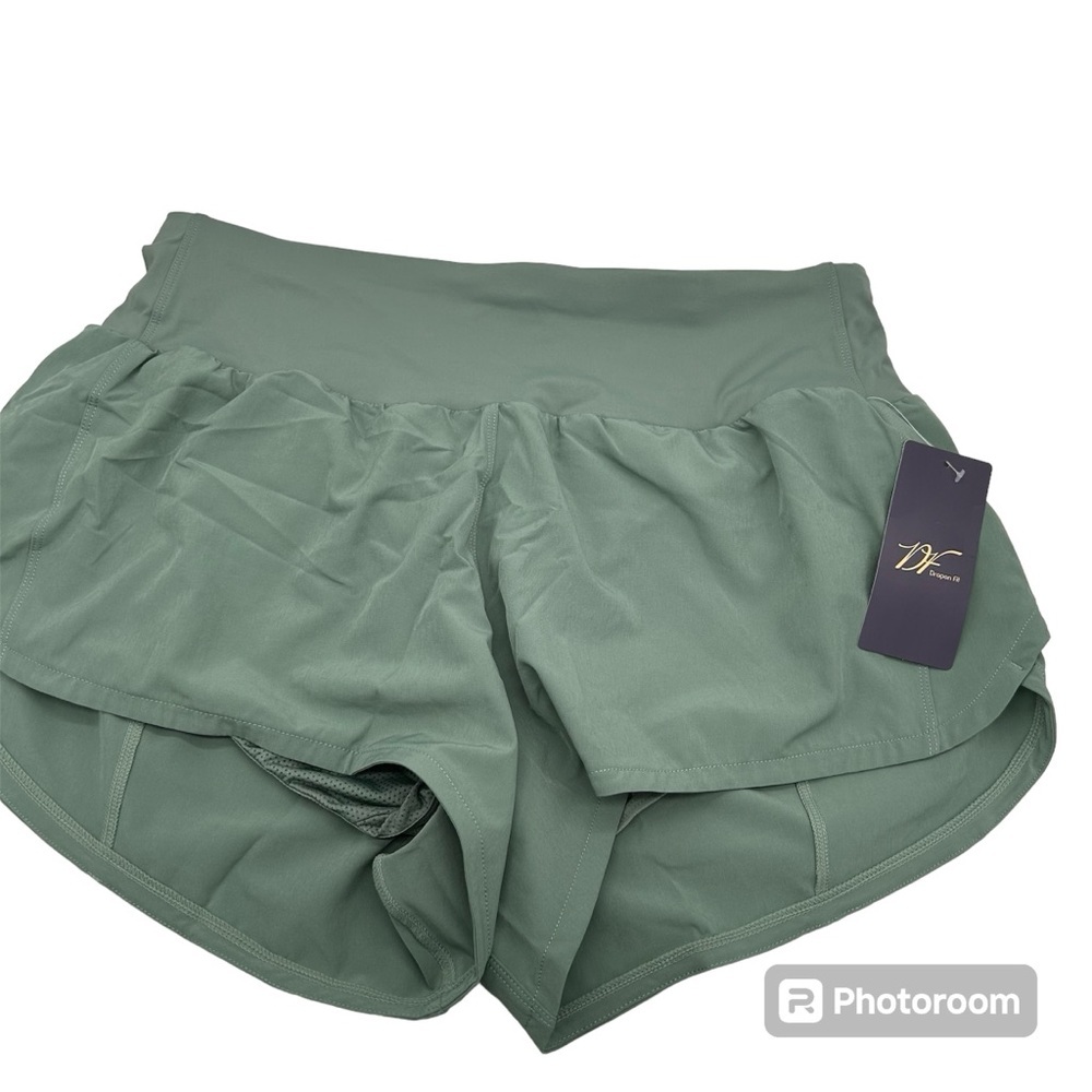 Amazon Dragon Fit DF exercise running shorts in sage green NWT